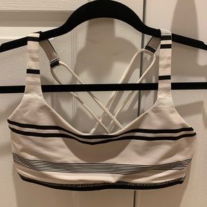 Lululemon bra